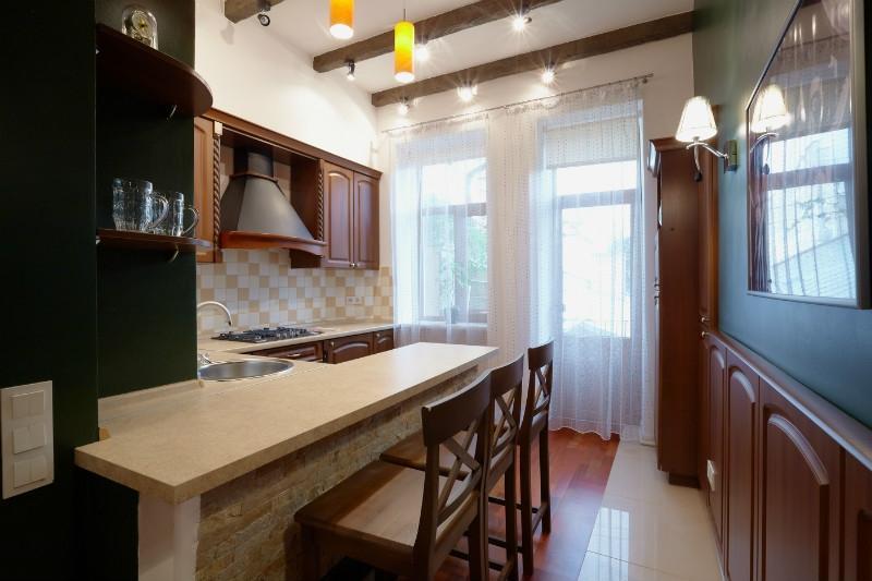 Apartment On Konyskogo Lviv Buitenkant foto